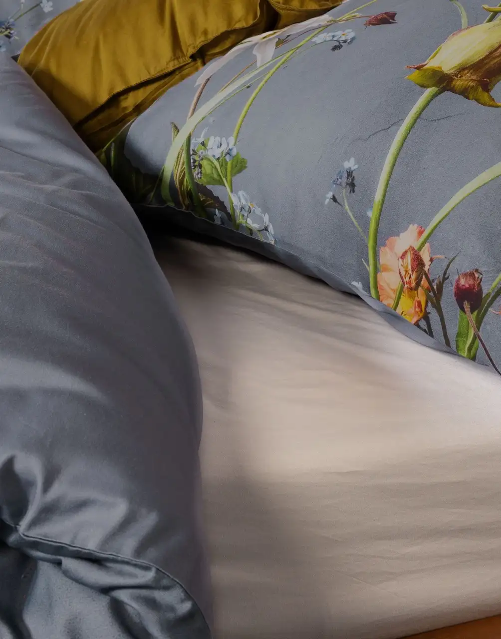 Essenza dekbedovertrek Ficaria grey katoensatijn - 1-persoons 140x200/220cm + 1 sloop - Afbeelding 2
