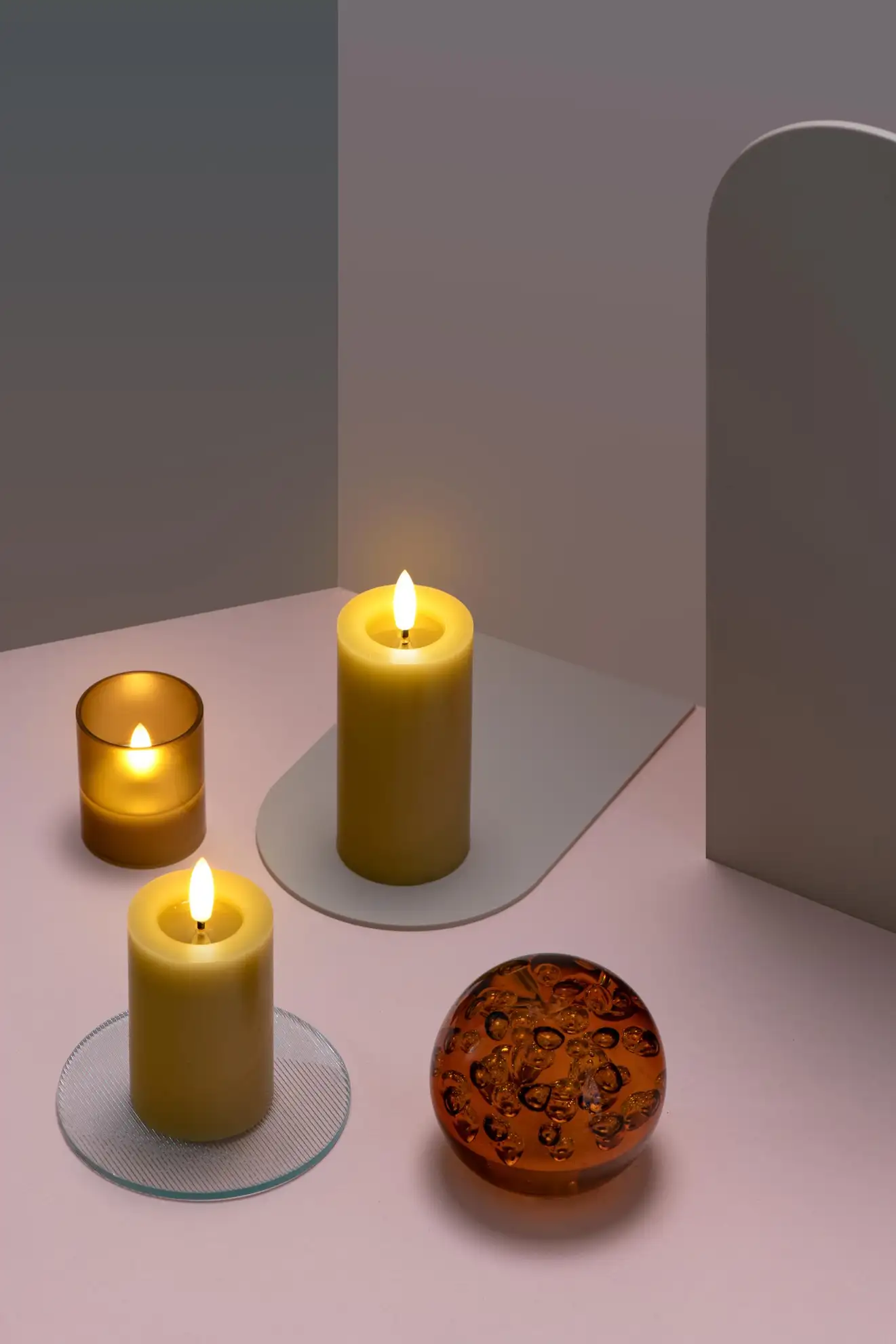 Moods & More led-kaars Melted silk 49 x 75 mm honey - Afbeelding 2