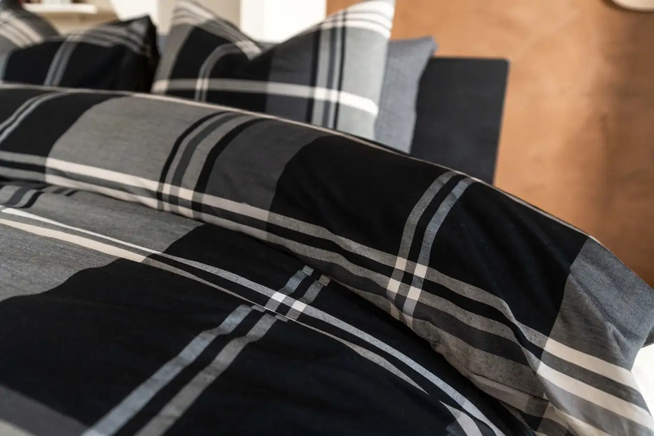 Kayori tencel dekbedovertrek Mondo zwart - Afbeelding 4