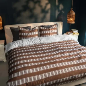 Kayori bio katoen-satijnen dekbedovertrek Ozora bruin - 2-persoons 200x200/220cm + 2 slopen
