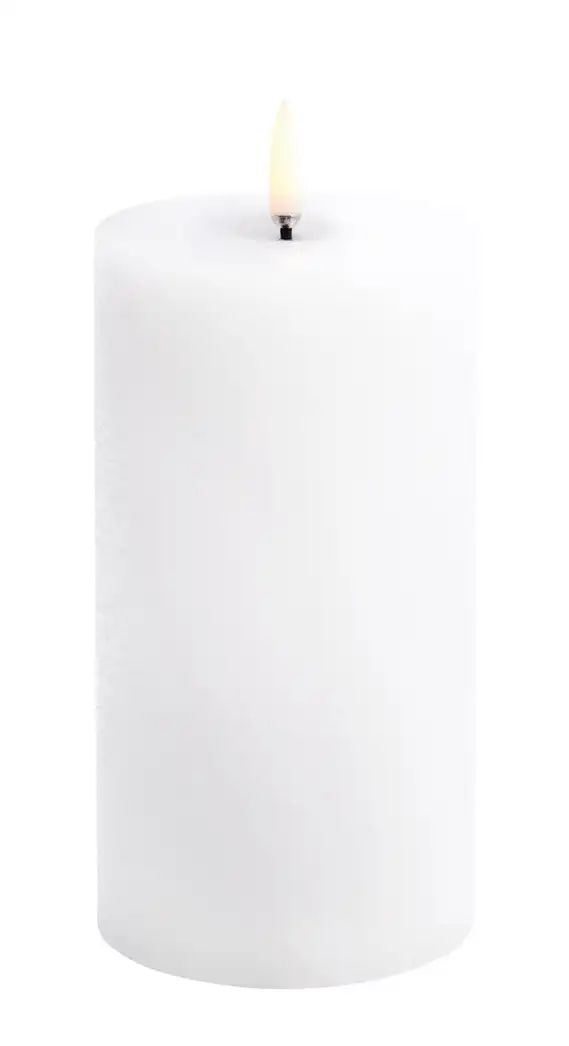 Uyuni led-kaars Melted 7,8 x 15cm nordic white