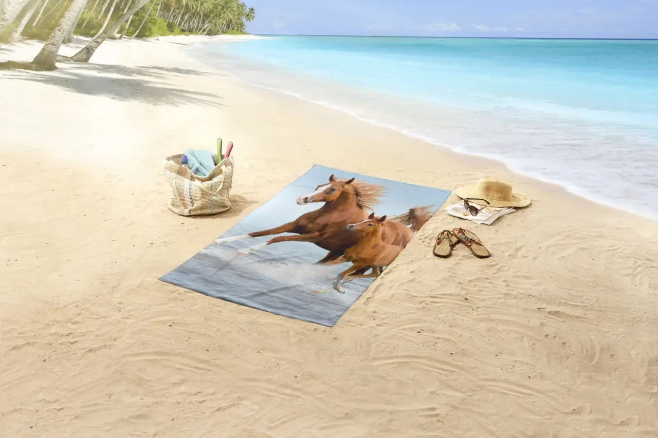 Goodmorning strandlaken Free (30004, 75x150cm) - Afbeelding 2