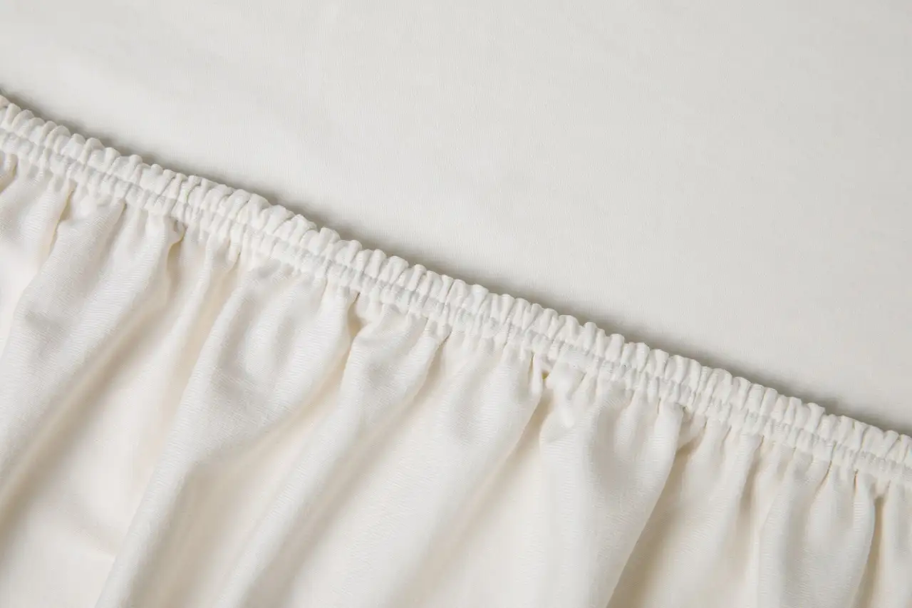 Kayori Saiko bio-jersey hoeslaken met Aloë Vera offwhite - tot 35cm