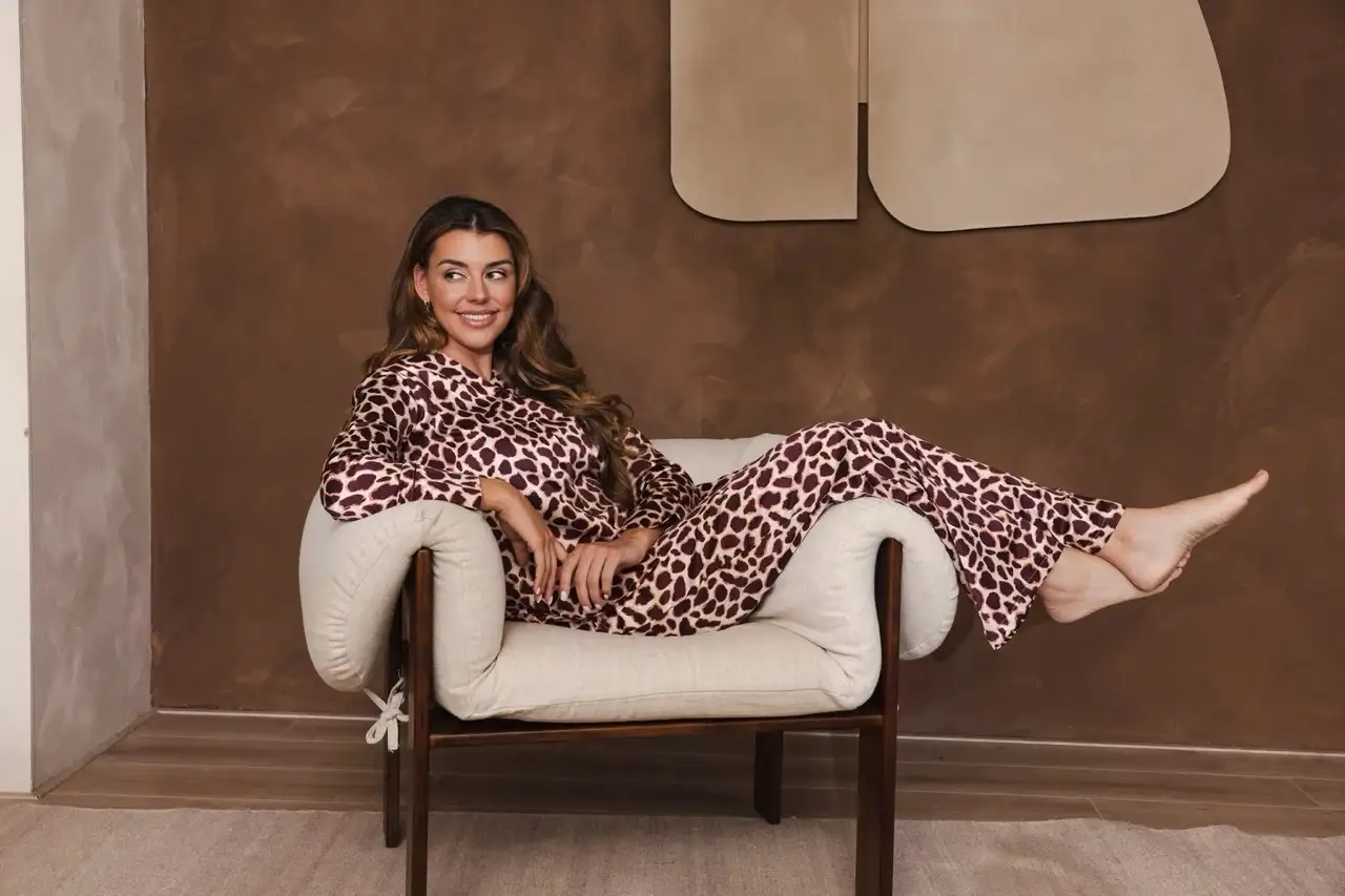 Pastunette dames pyjama Satin Wild 121262-212-3 - Afbeelding 3