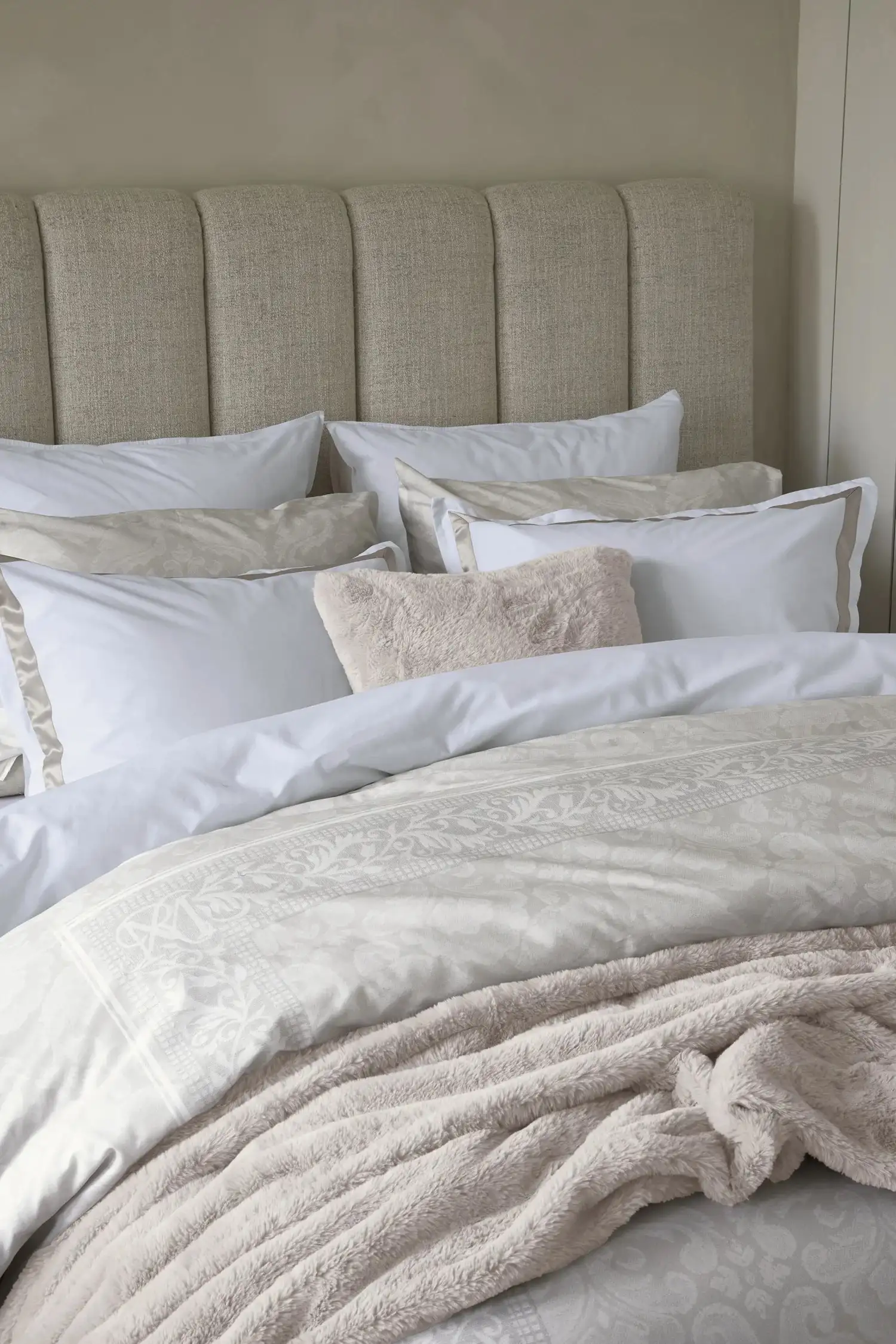 Rivièra Maison sprei Furfinity 260x260cm sand - Afbeelding 3