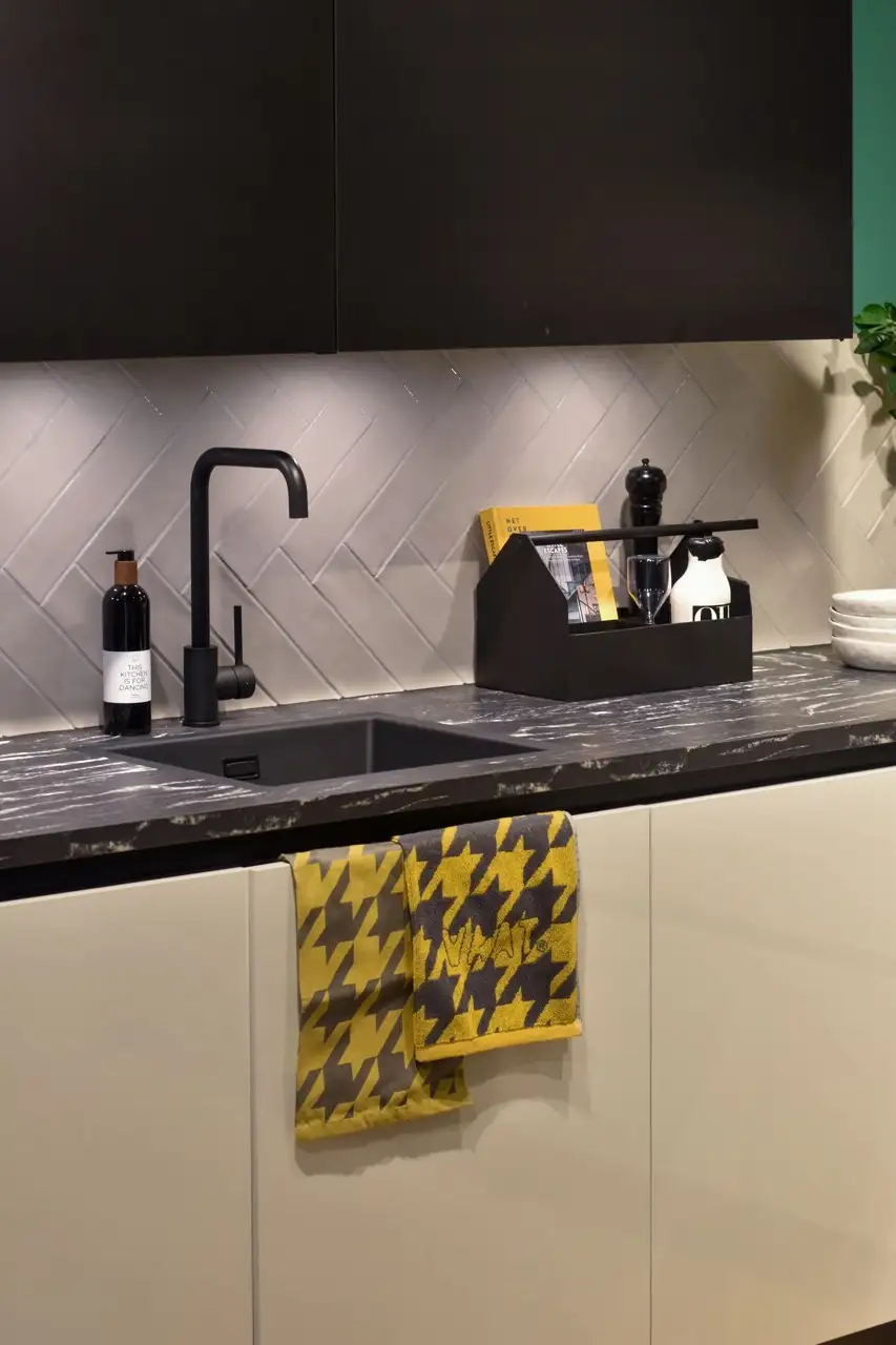 Vaat Amsterdam keukendoek I Love Pied de Poule yellow grey - Afbeelding 3