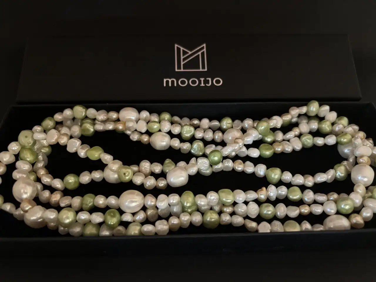 Mooijo parel ketting Fantasy Shape 180cm green