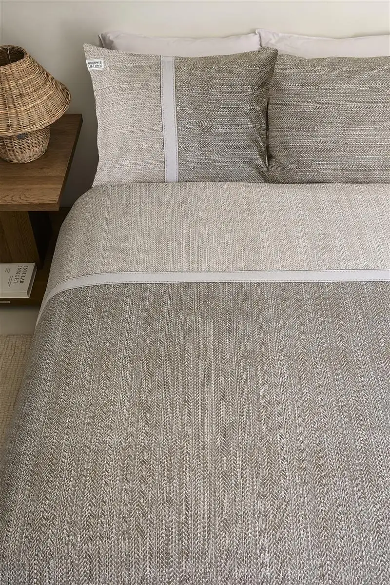 Riviera Maison dekbedovertrek Amsterdam Loft sand - 2-persoons 200x200/220cm + 2 slopen